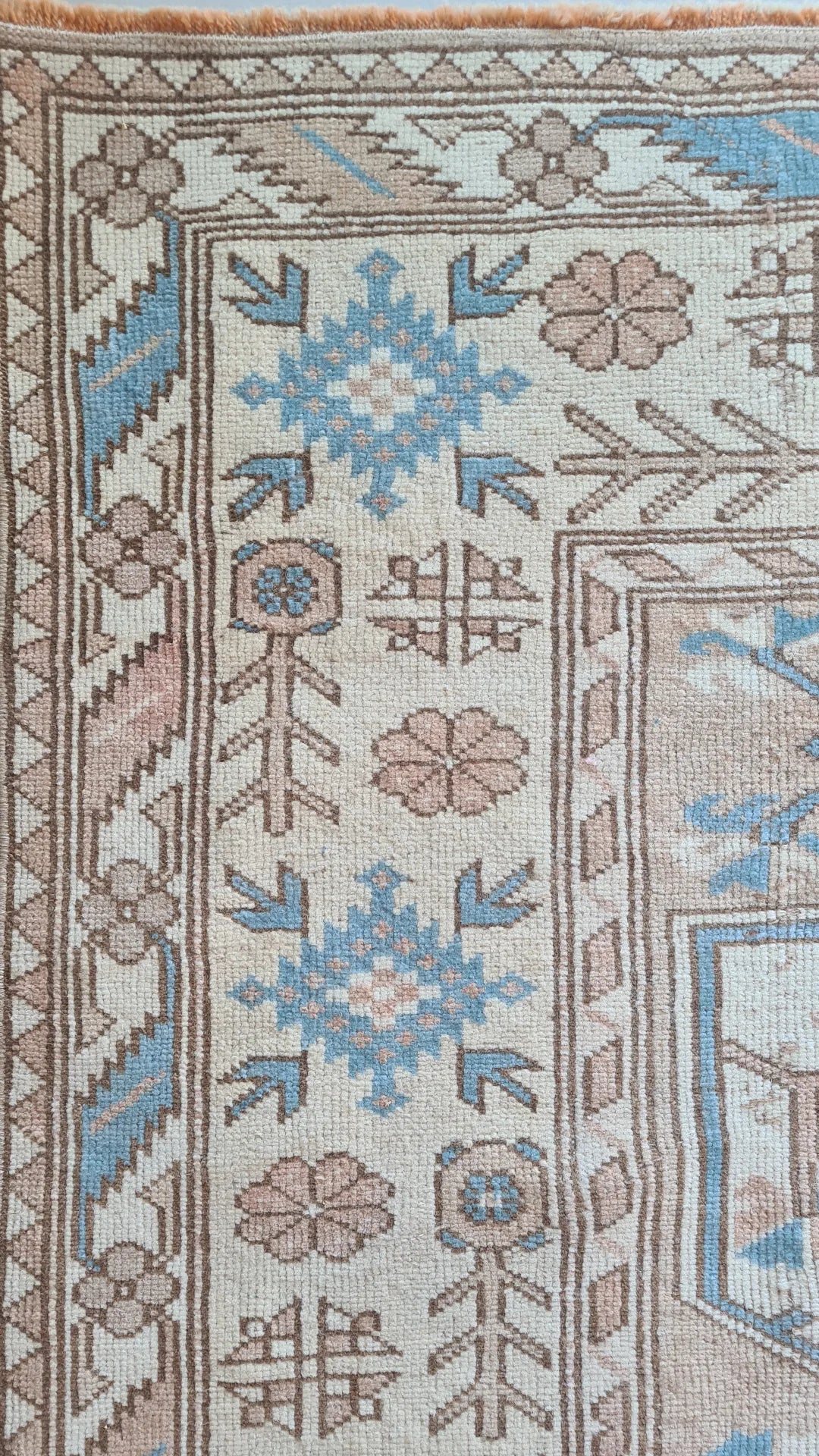 Vintage Milas rug