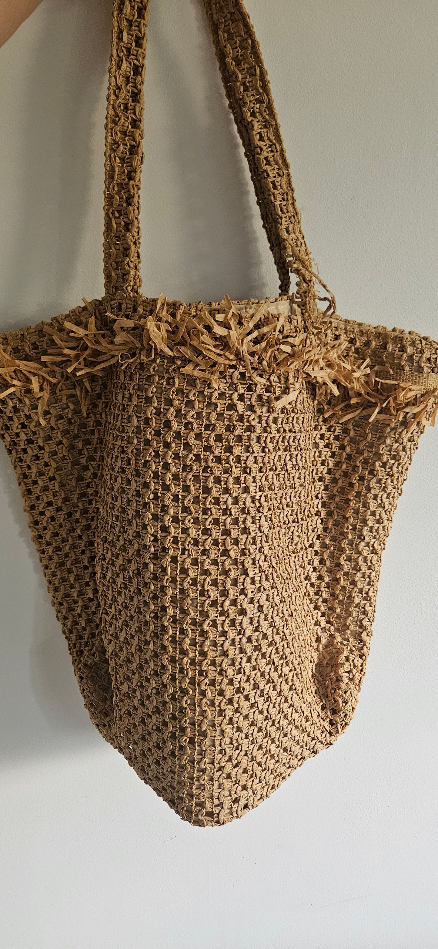 Vintage 70s woven tote bag