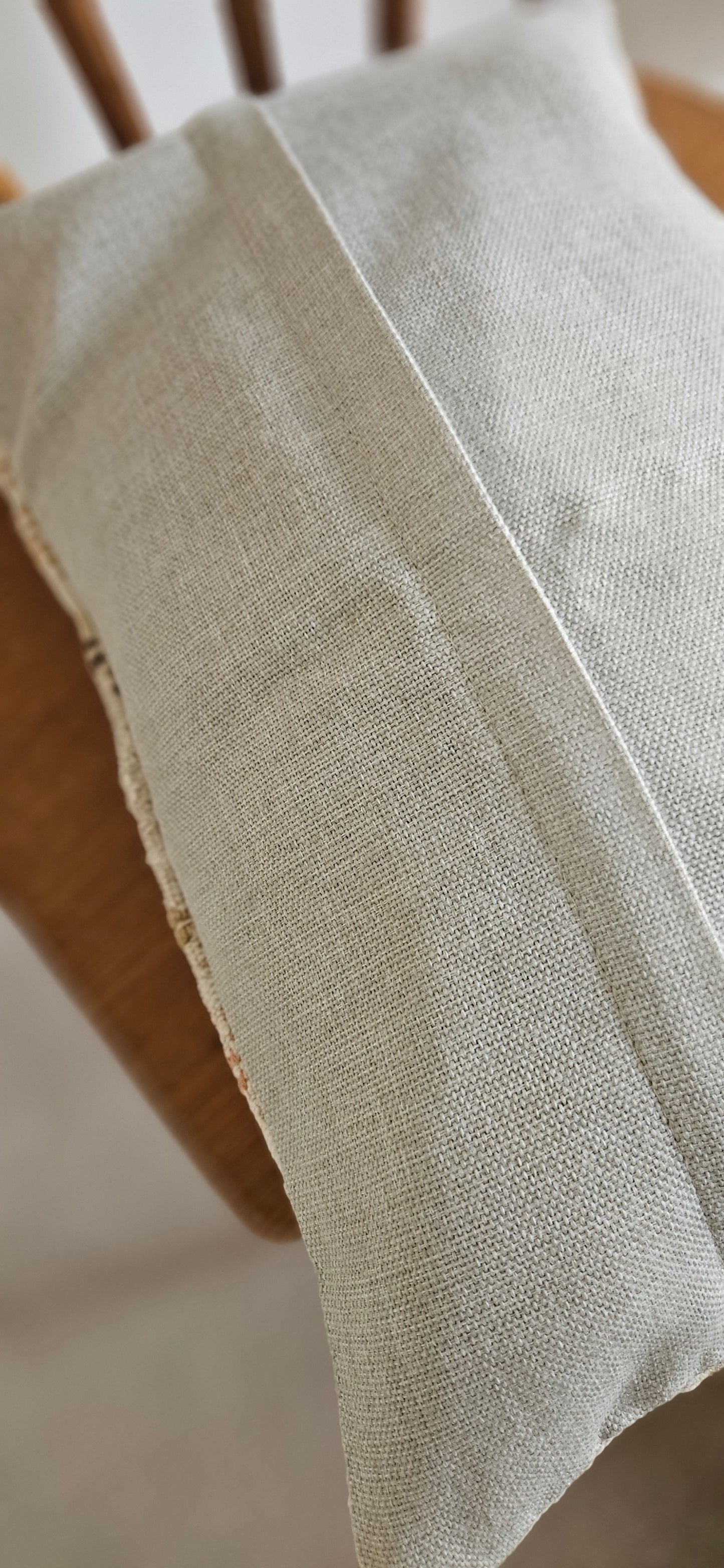 Embroidered kilim cushion cover