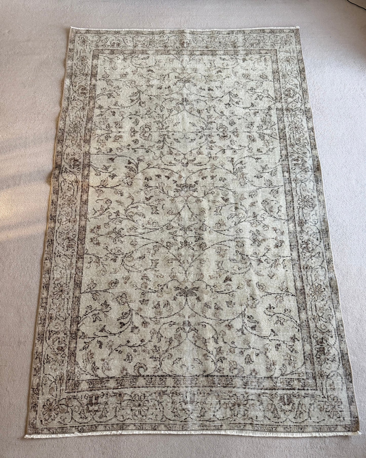 Vintage isparta Rug