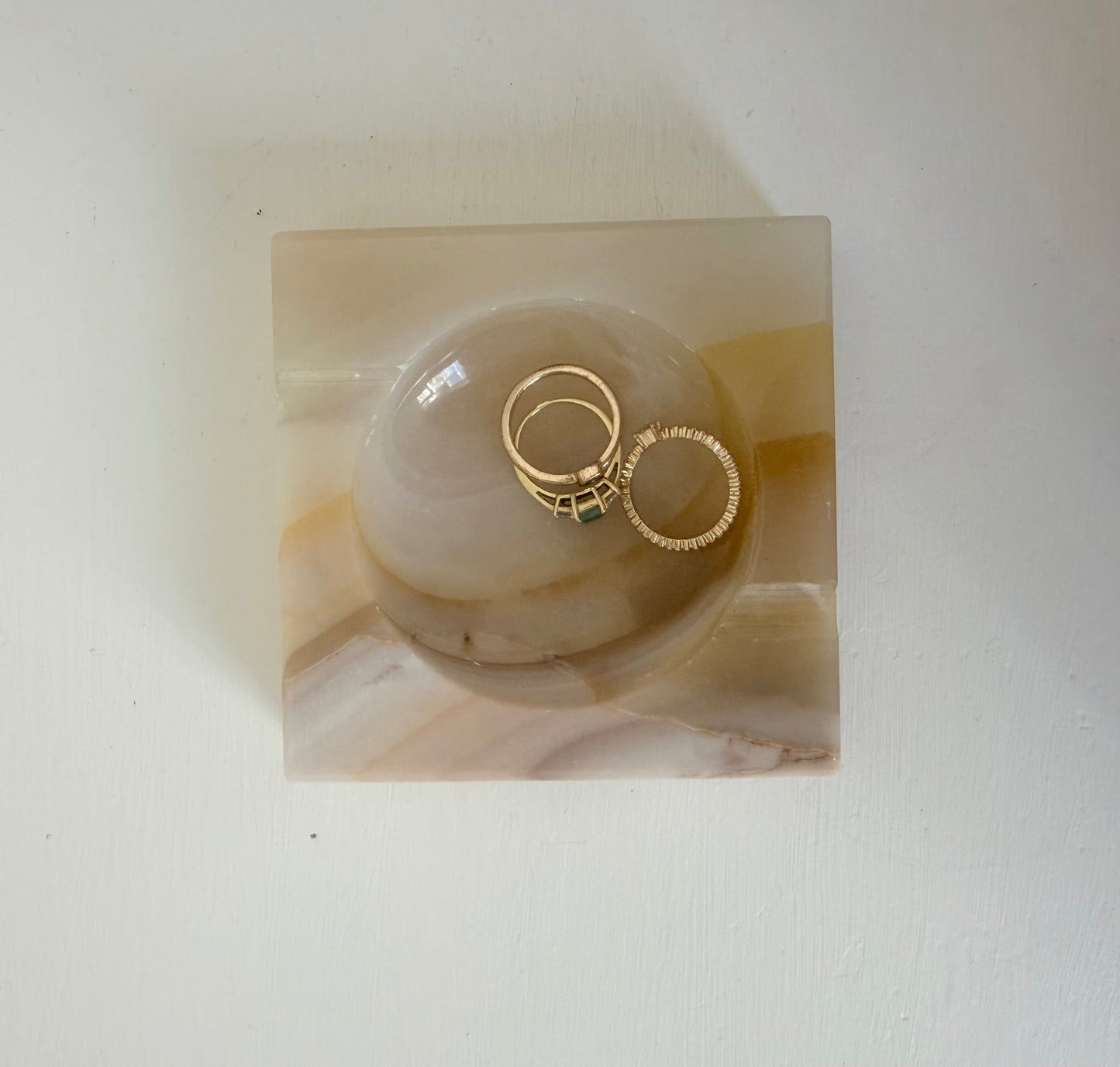 Vintage honey stoned trinket dish.