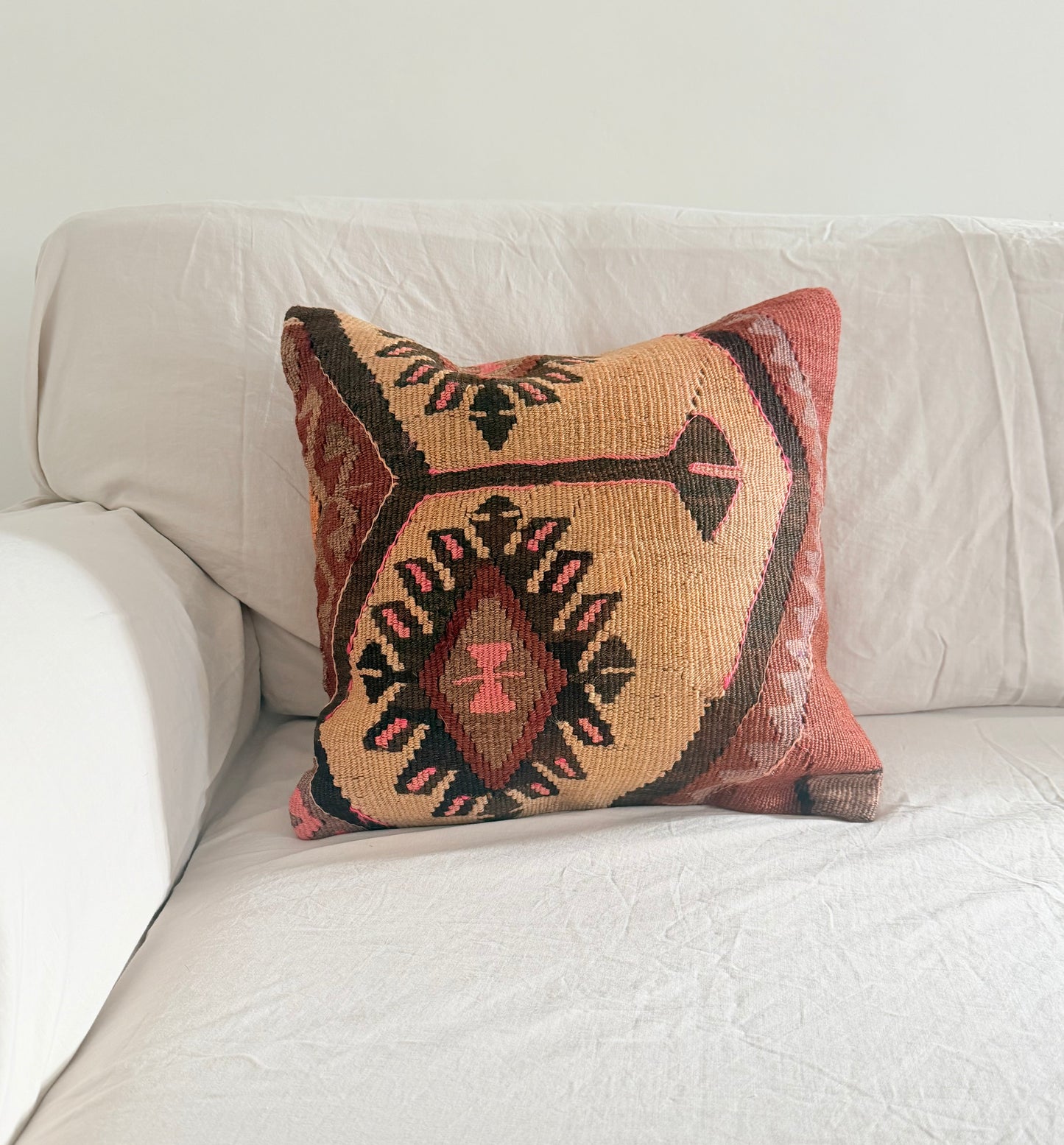 Vintage kilim cushion