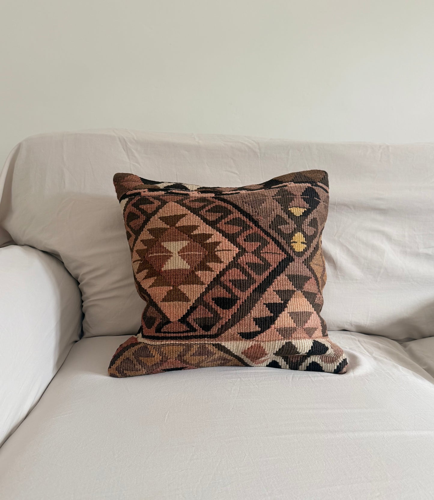 Vintage kilim cushion