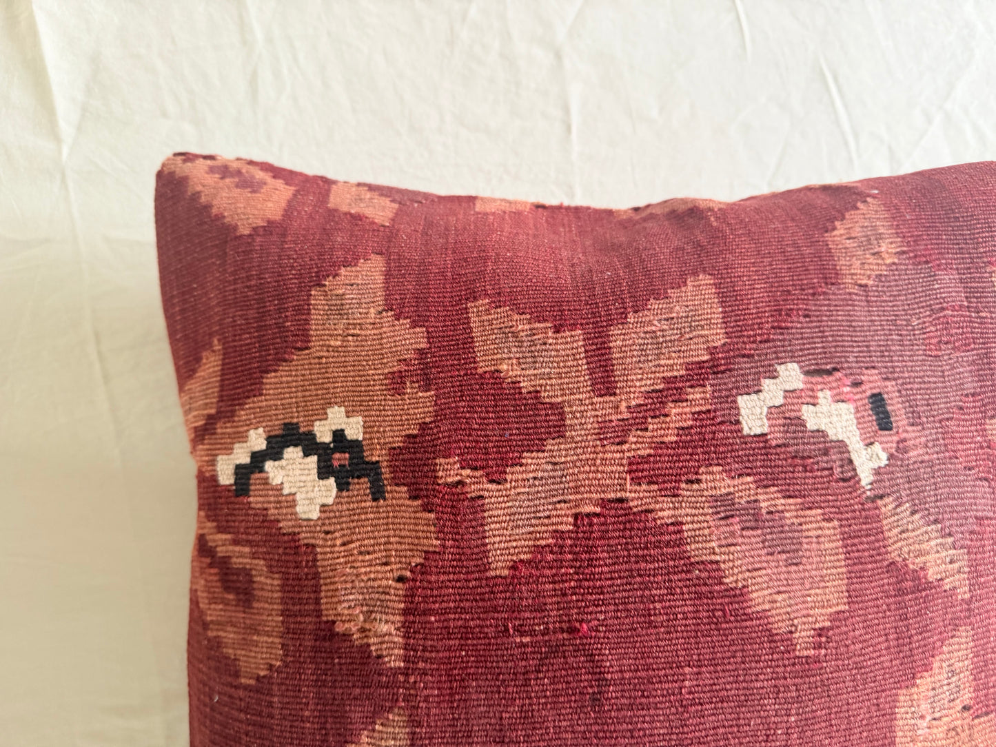 Vintage kilim cushion