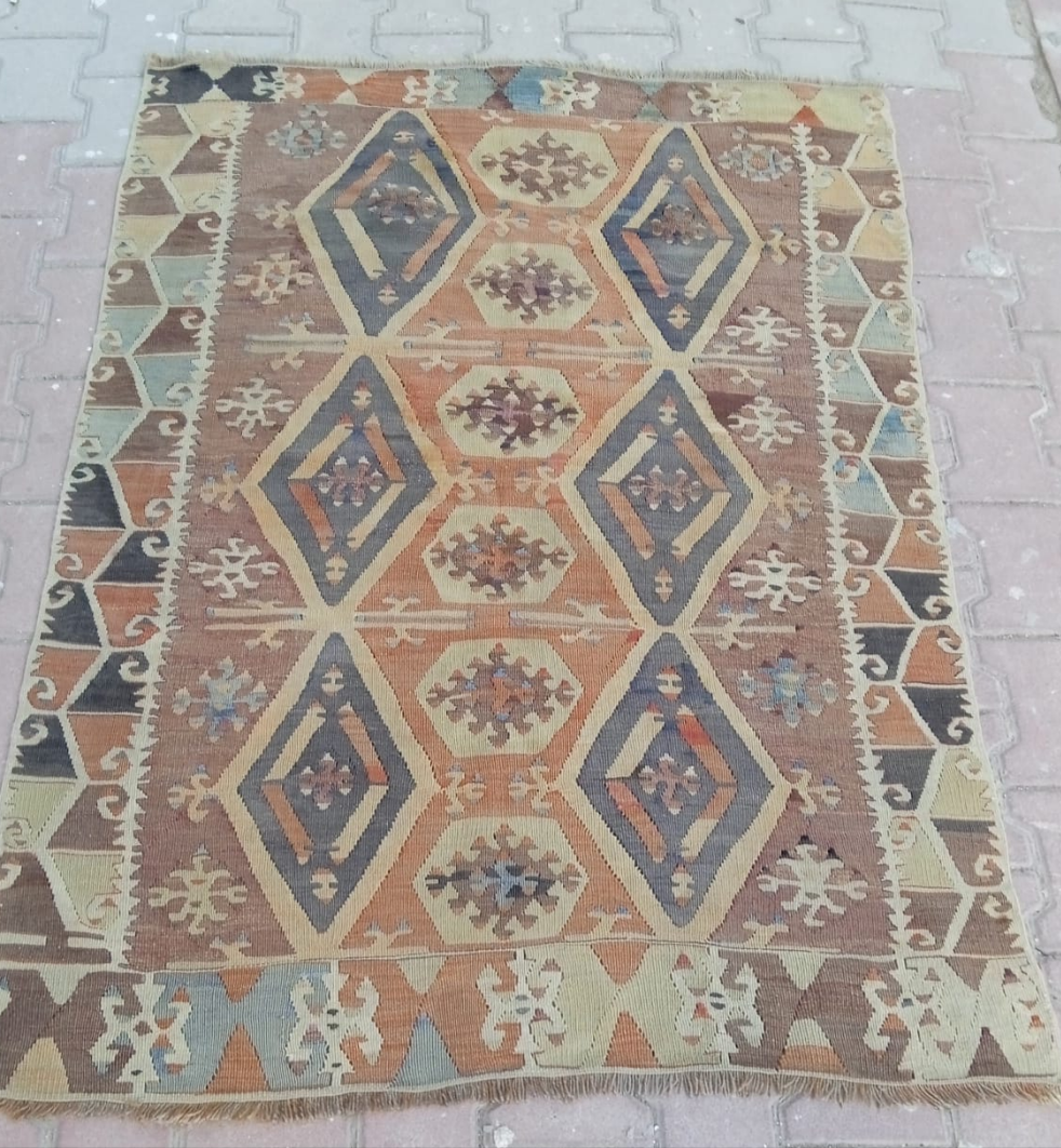 Vintage Turkish kilim