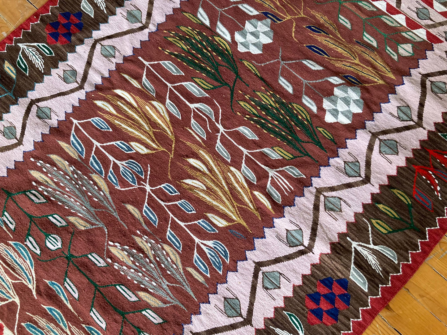 Vintage anatolian kilim