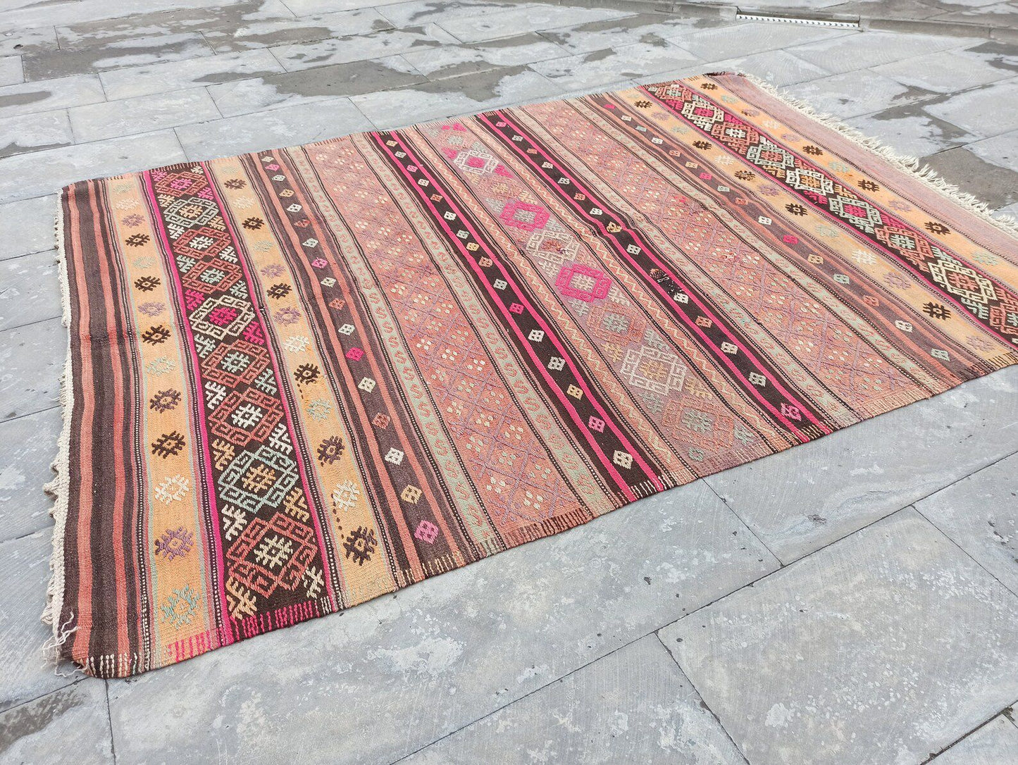 Vintage Turkish kilim