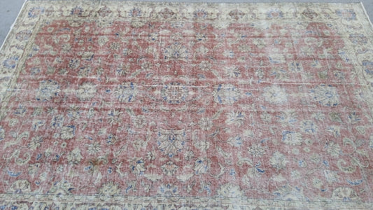 Vintage Isparta rug