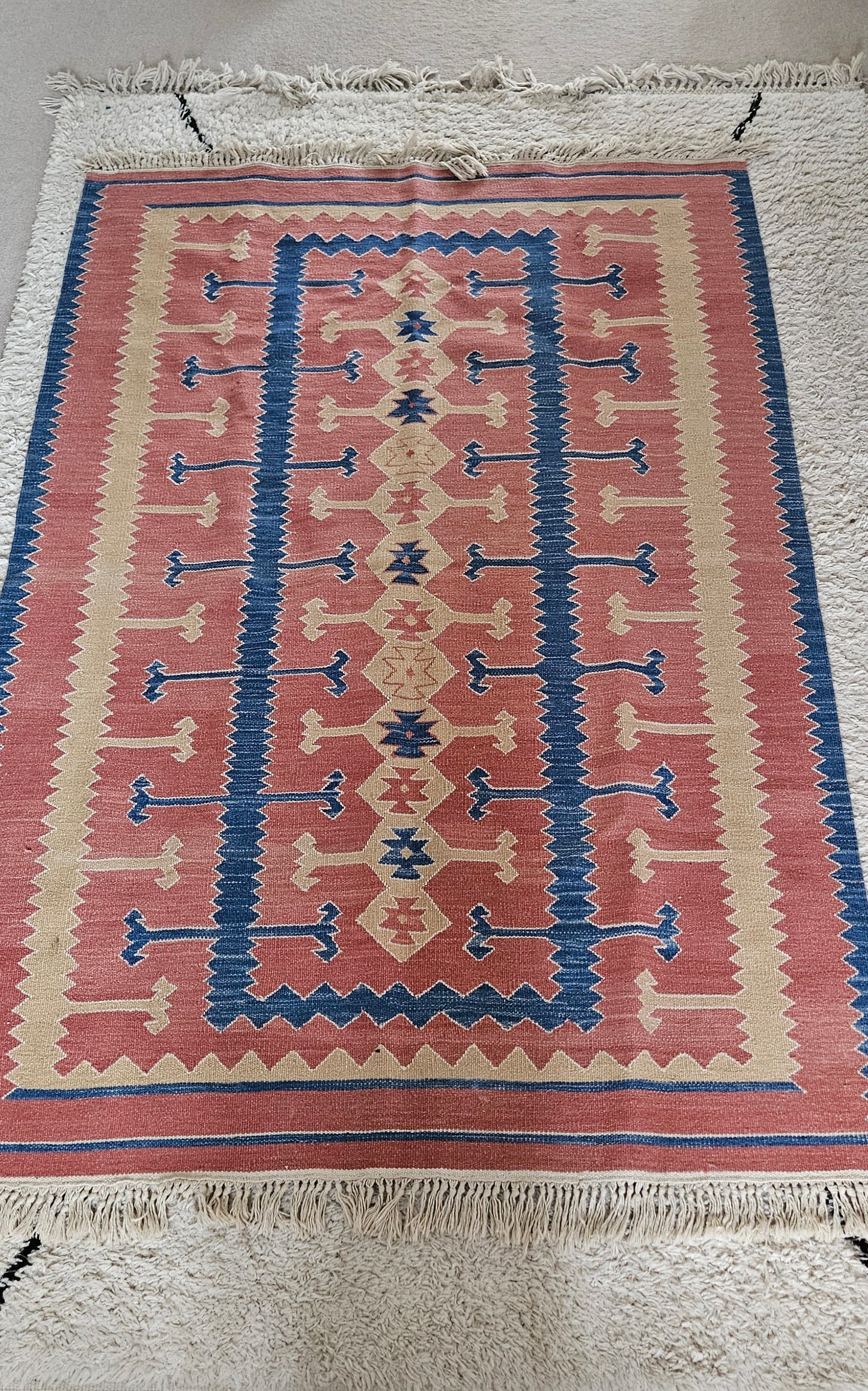 Handknotted Turkish Kilim