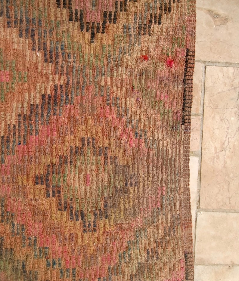 Vintage handknotted Turkish Kilim