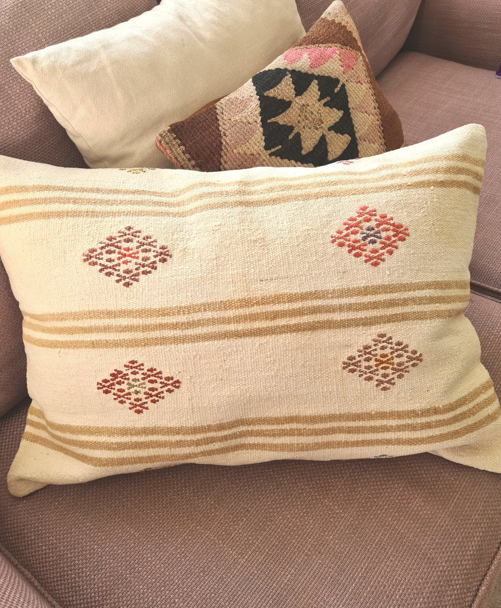 Honey stripe kilim cushion cover